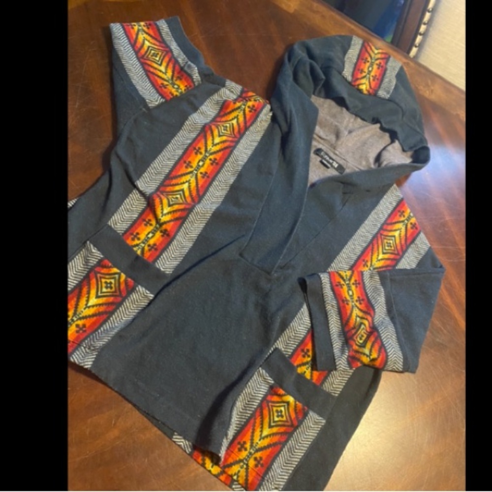 Forever 21 Multicolor V-Neck Sweater